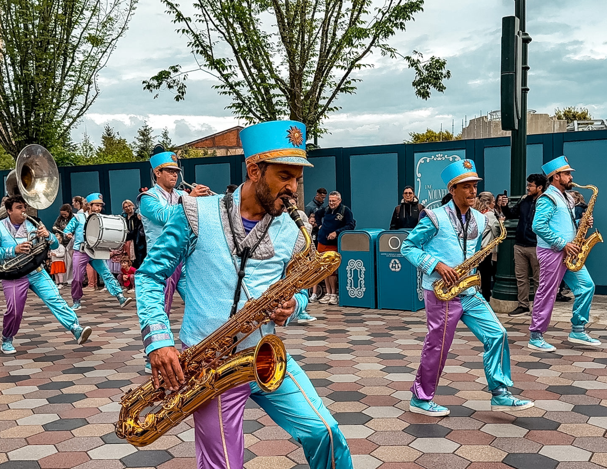Disneyland Paris Guide (20).png